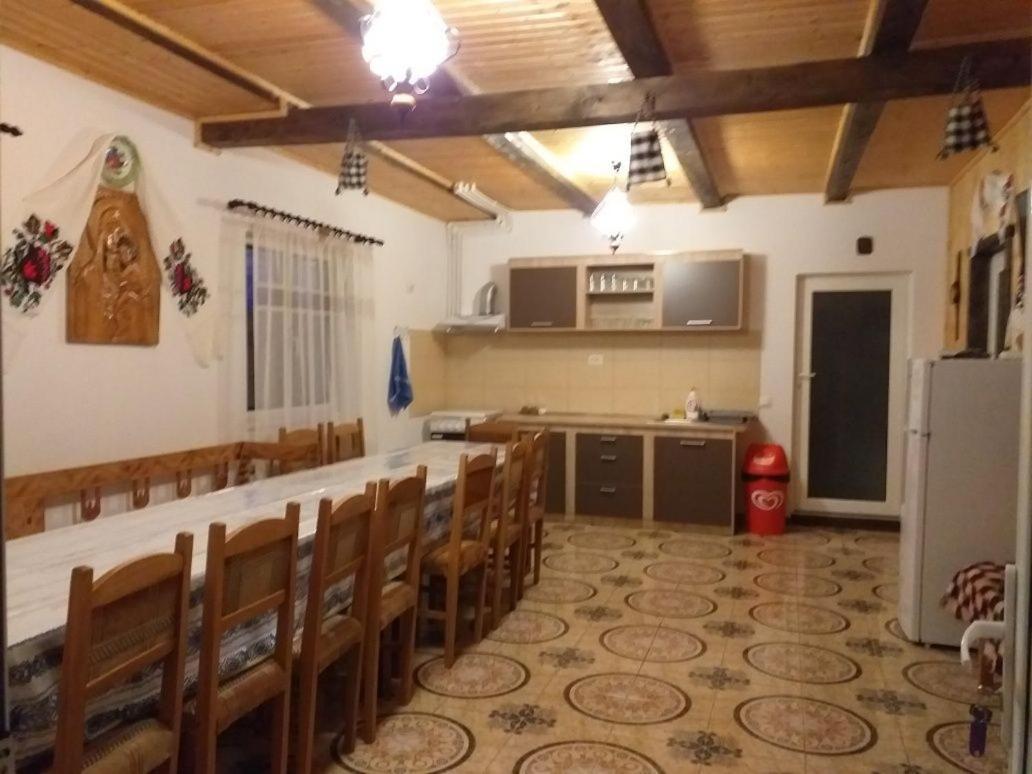 Casa Cupcea Villa Budeşti Exterior foto