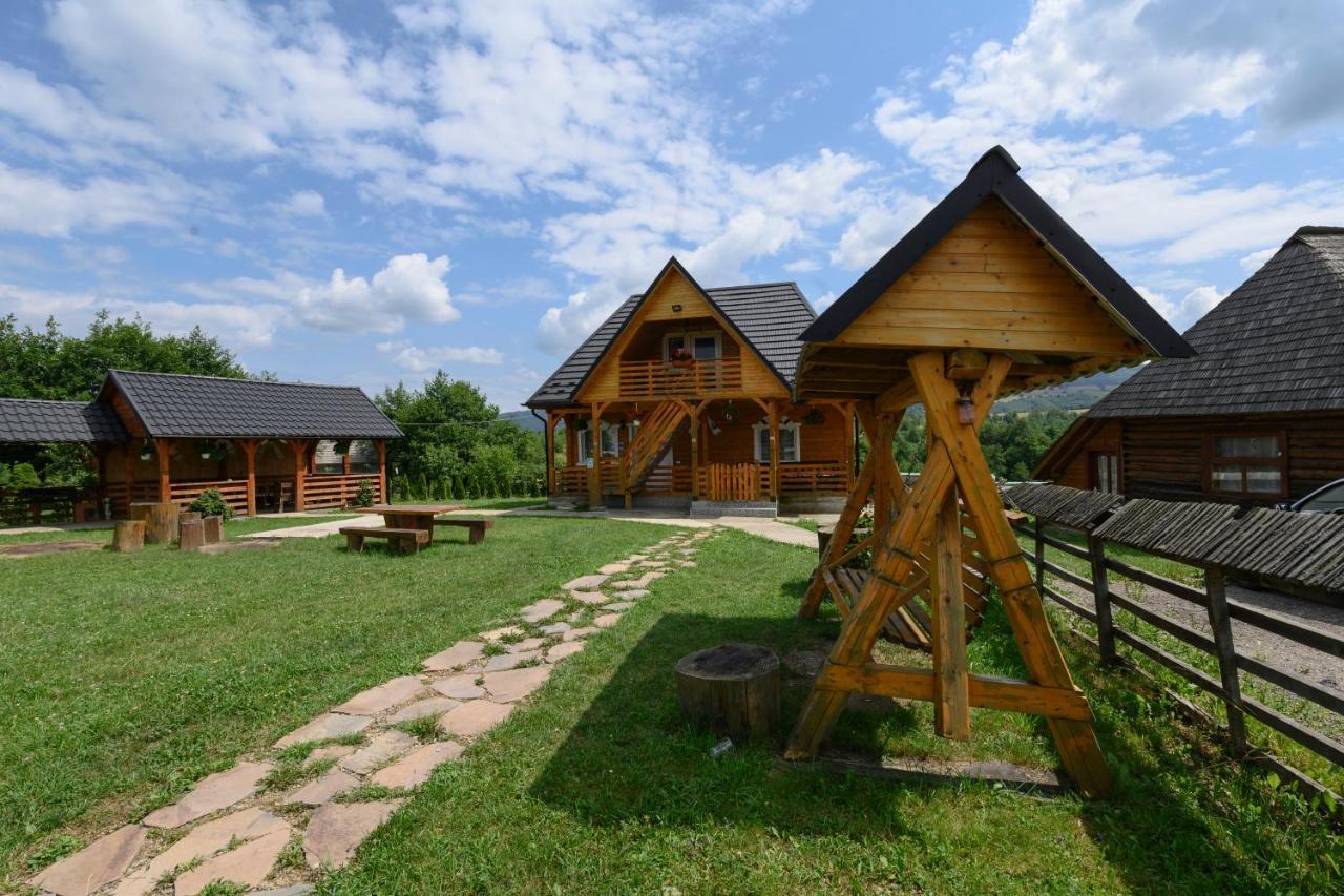 Casa Cupcea Villa Budeşti Exterior foto