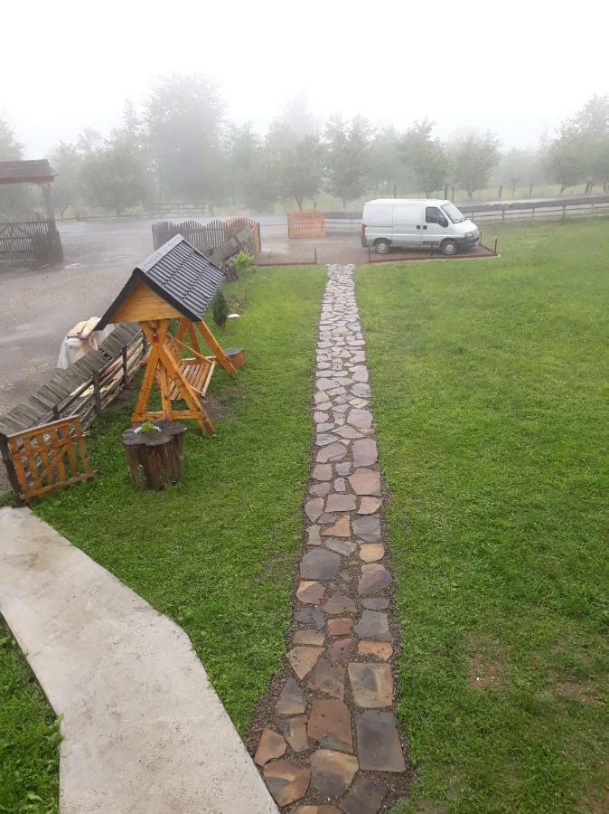 Casa Cupcea Villa Budeşti Exterior foto